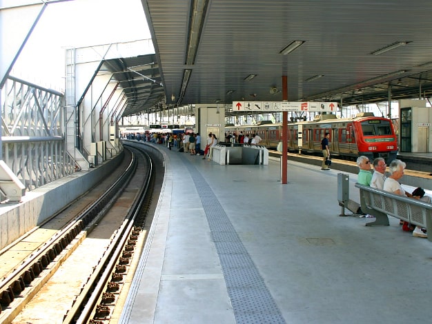 Entrada a la Estación Gare do Oriente de Lisboa